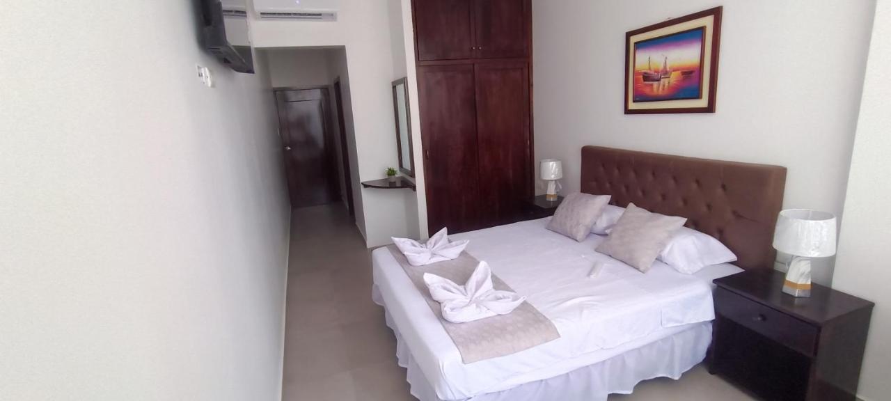 Bed and Breakfast Mantarraya Puerto Baquerizo Moreno Esterno foto