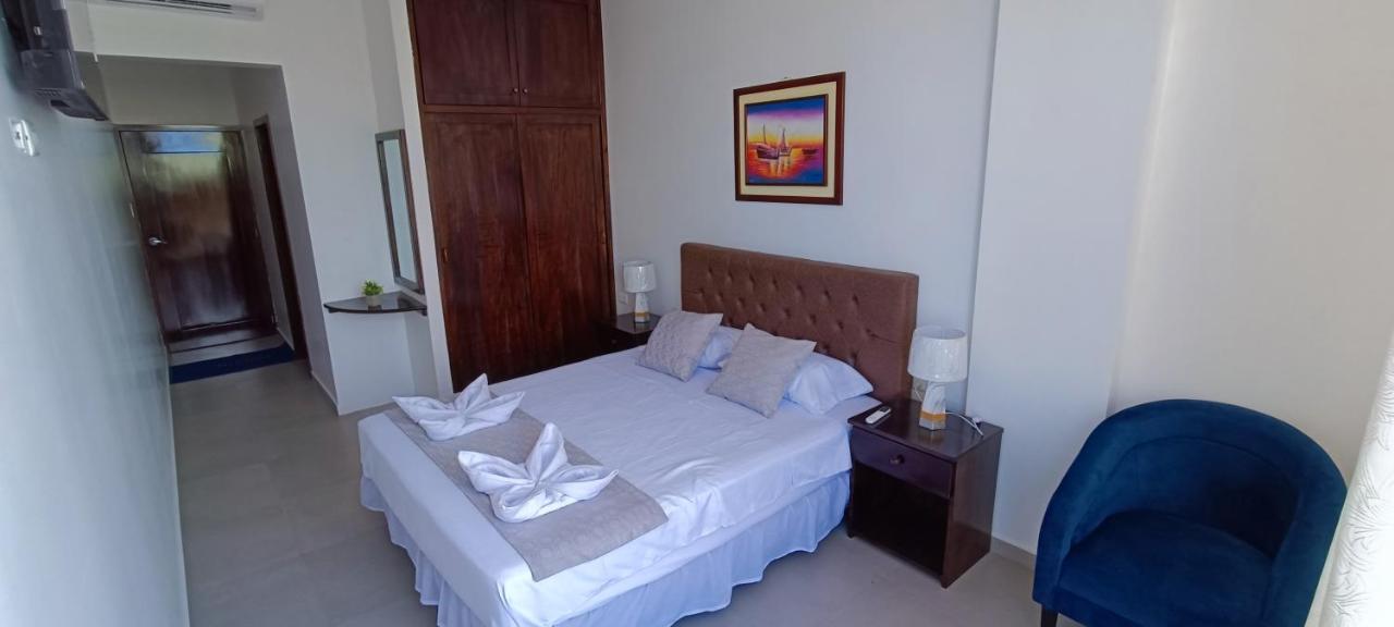 Bed and Breakfast Mantarraya Puerto Baquerizo Moreno Esterno foto