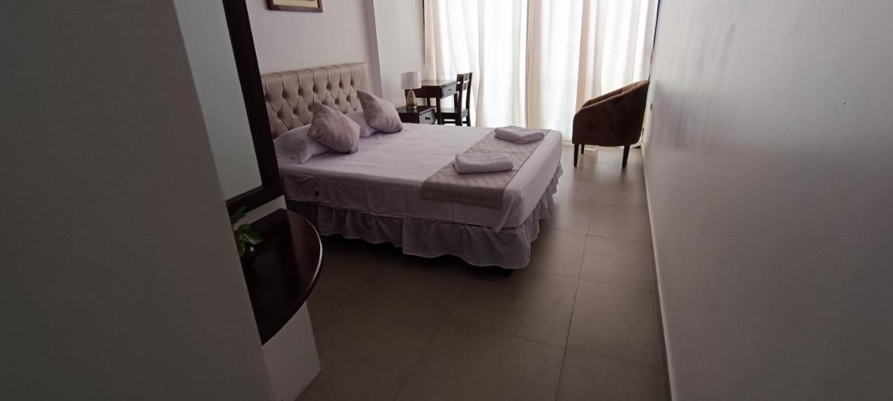 Bed and Breakfast Mantarraya Puerto Baquerizo Moreno Esterno foto